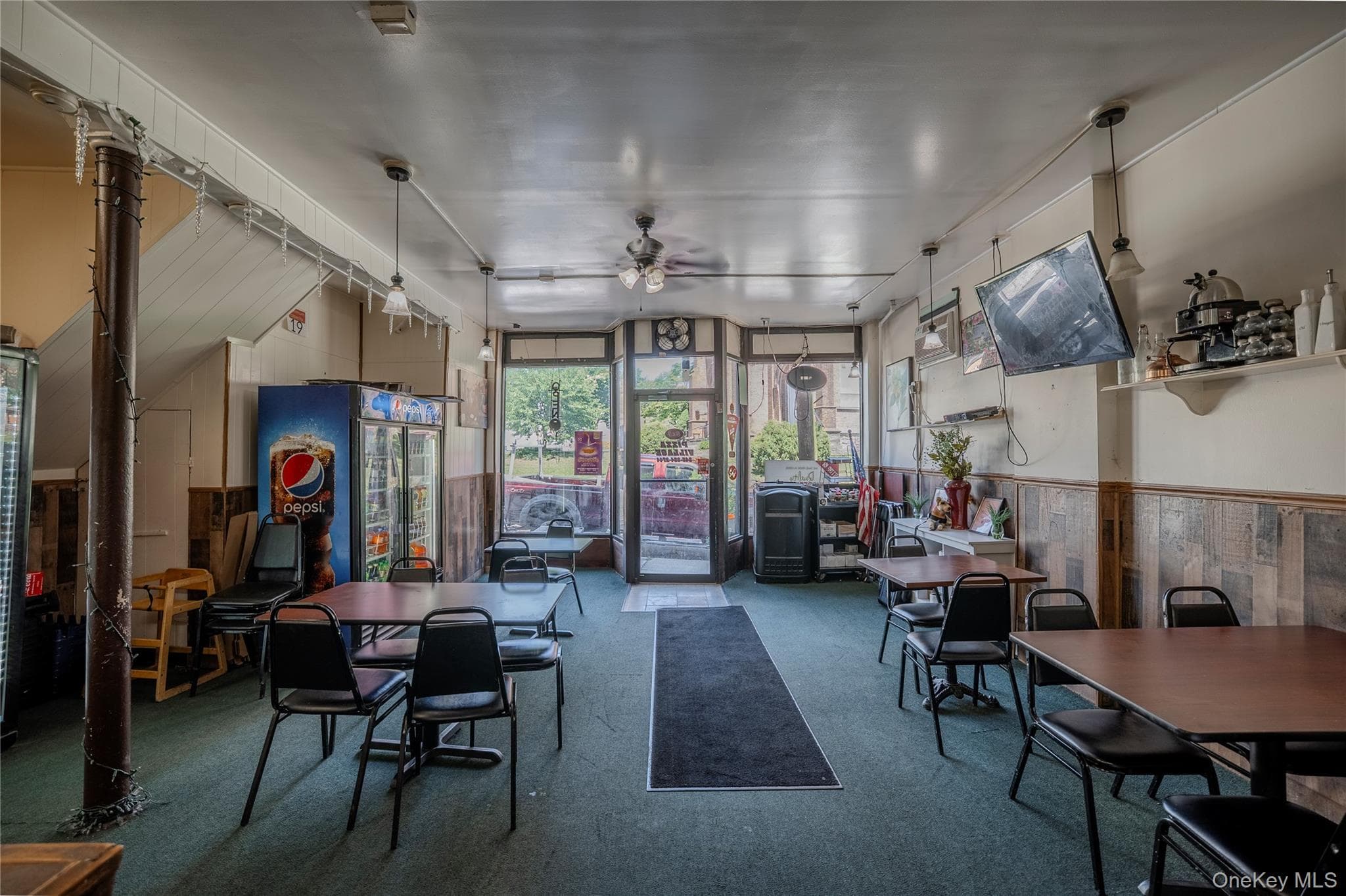 56-58 Vineyard Avenue thumbnail 4