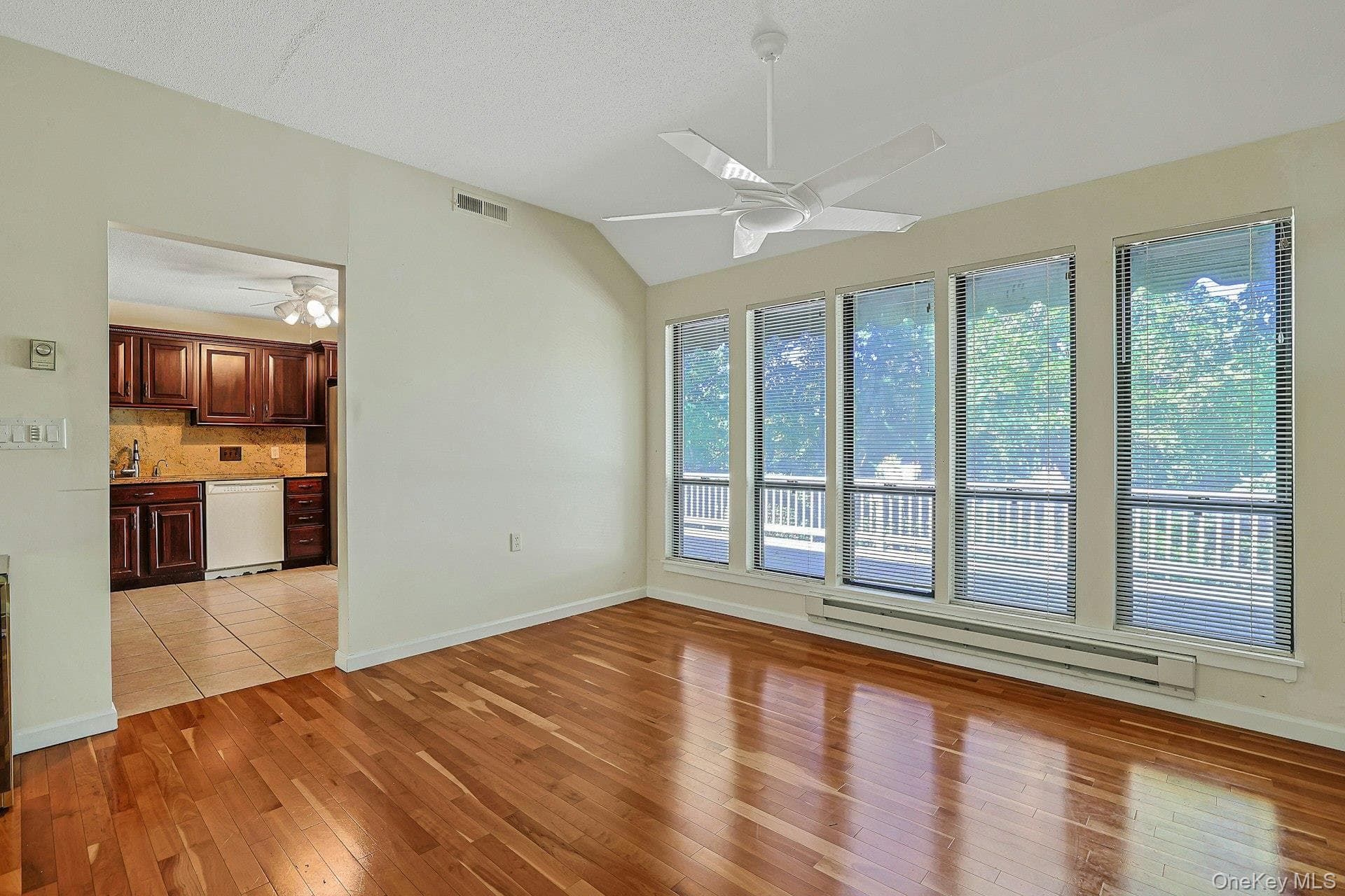 569 Heritage Hills Dr HLS Unit: B thumbnail 8