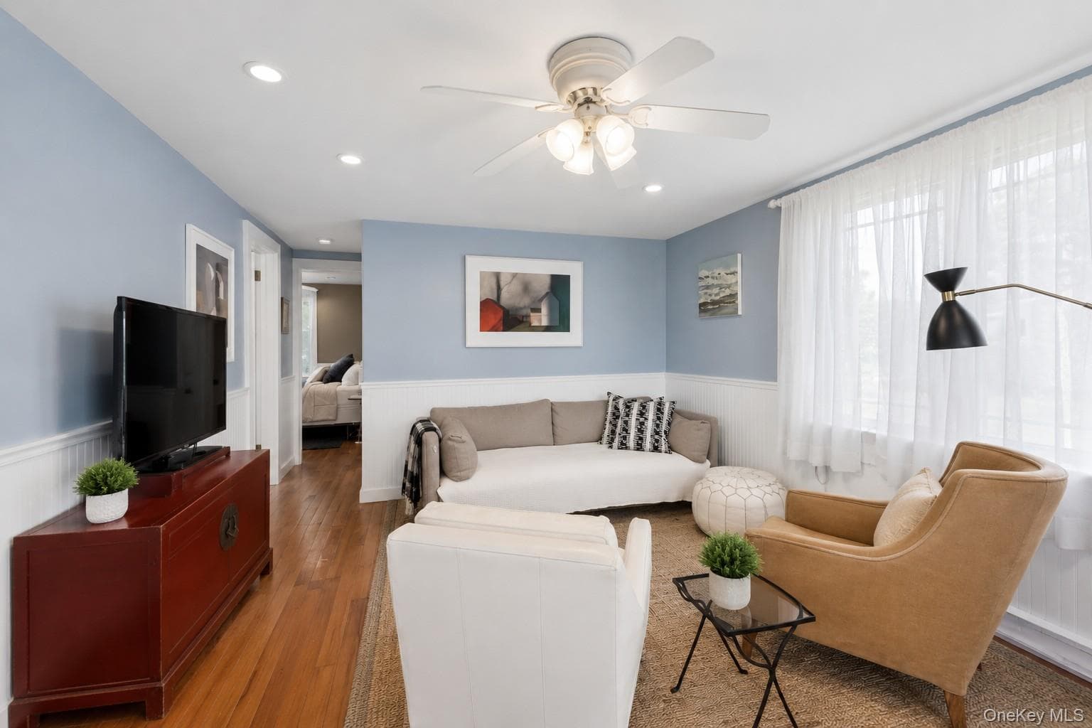 136 Bayview Avenue thumbnail 8