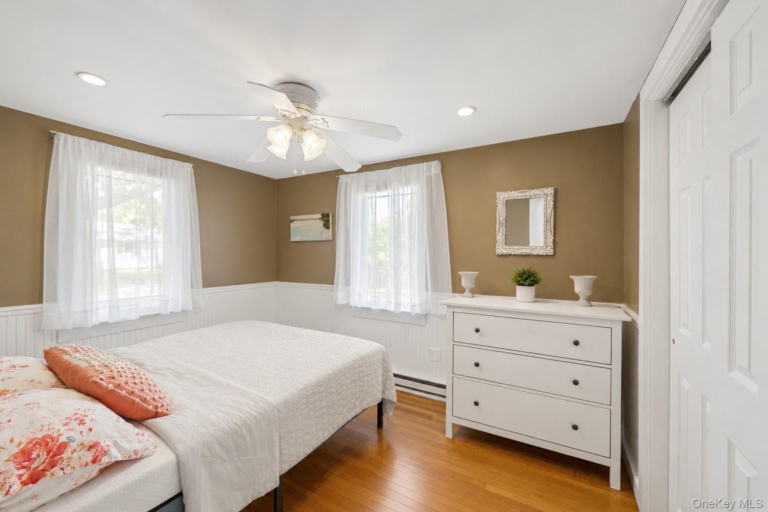 136 Bayview Avenue thumbnail 14