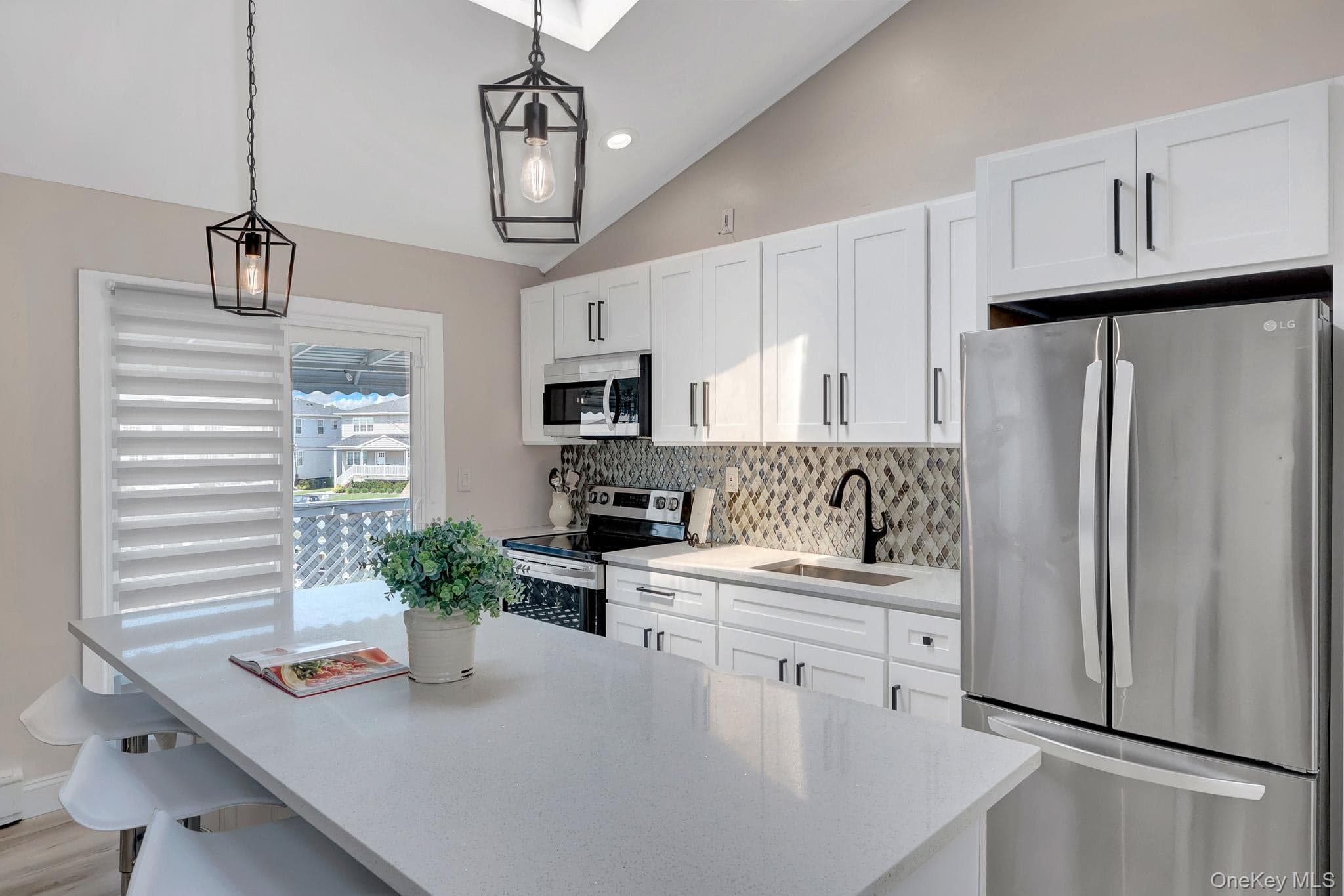 3612 Somerset Drive thumbnail 9