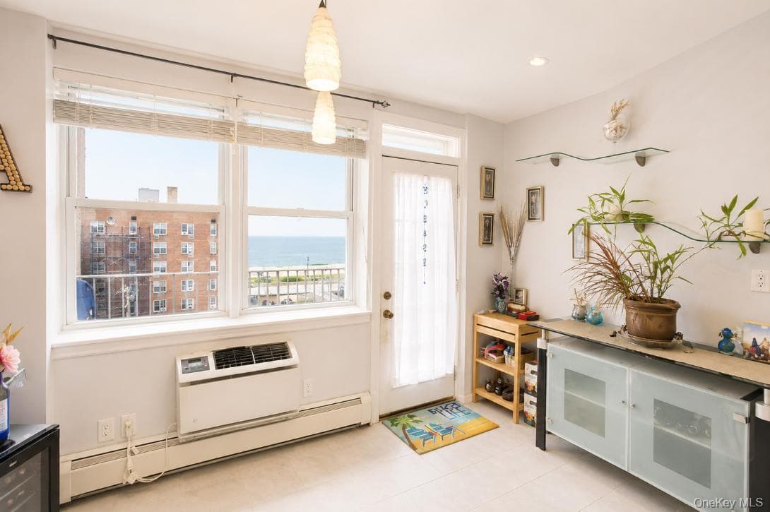 210 E Broadway Unit: 6L thumbnail 25
