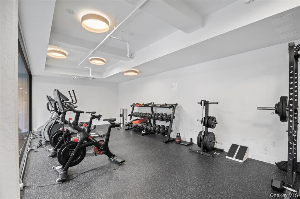 850 Metropolitan Avenue Unit: 1E thumbnail 11