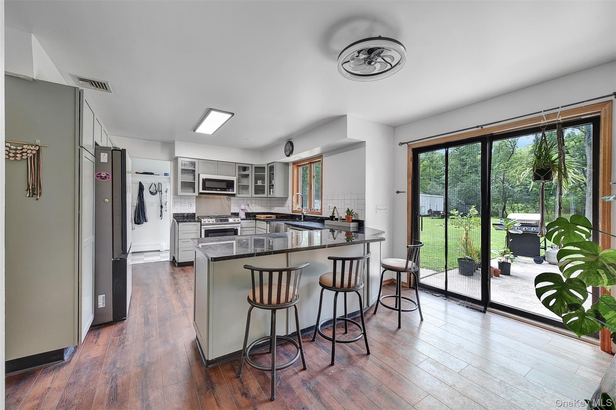 243 Hill Road thumbnail 17