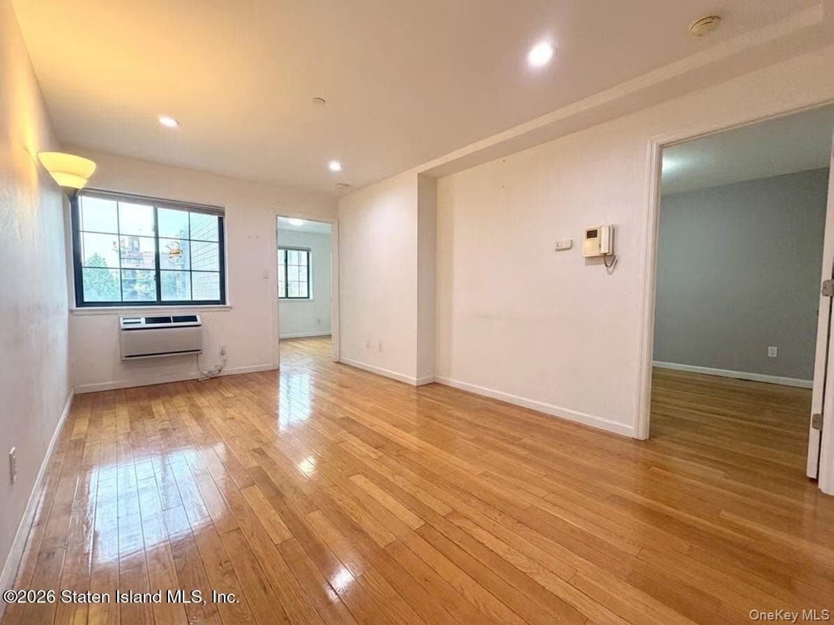144-85 Roosevelt Avenue Unit: 3e thumbnail 6