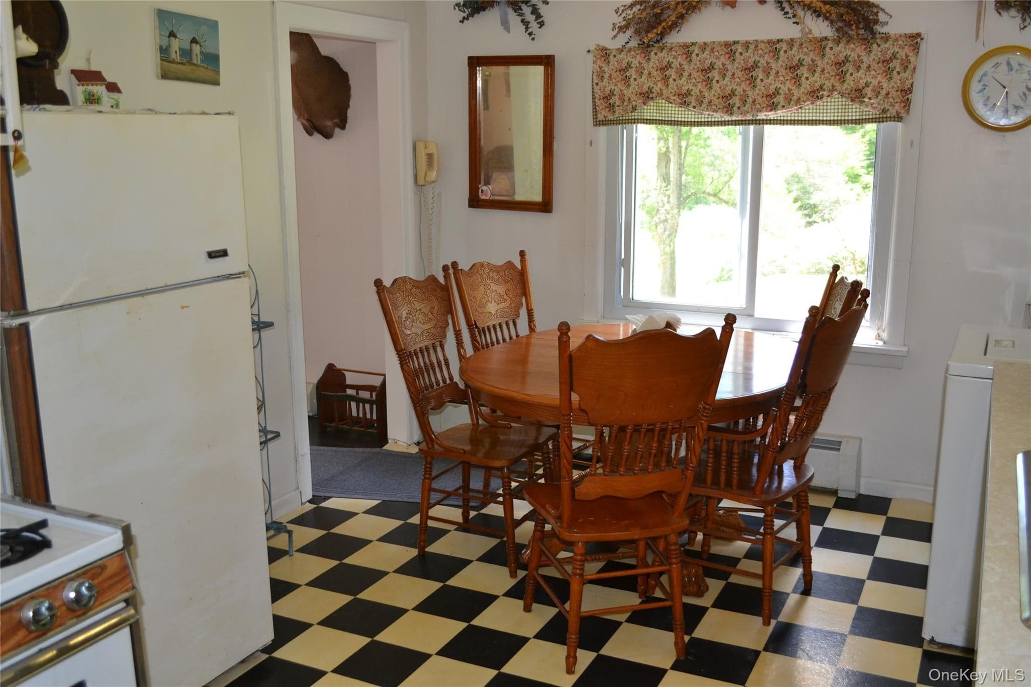 549 Gavette Road thumbnail 19
