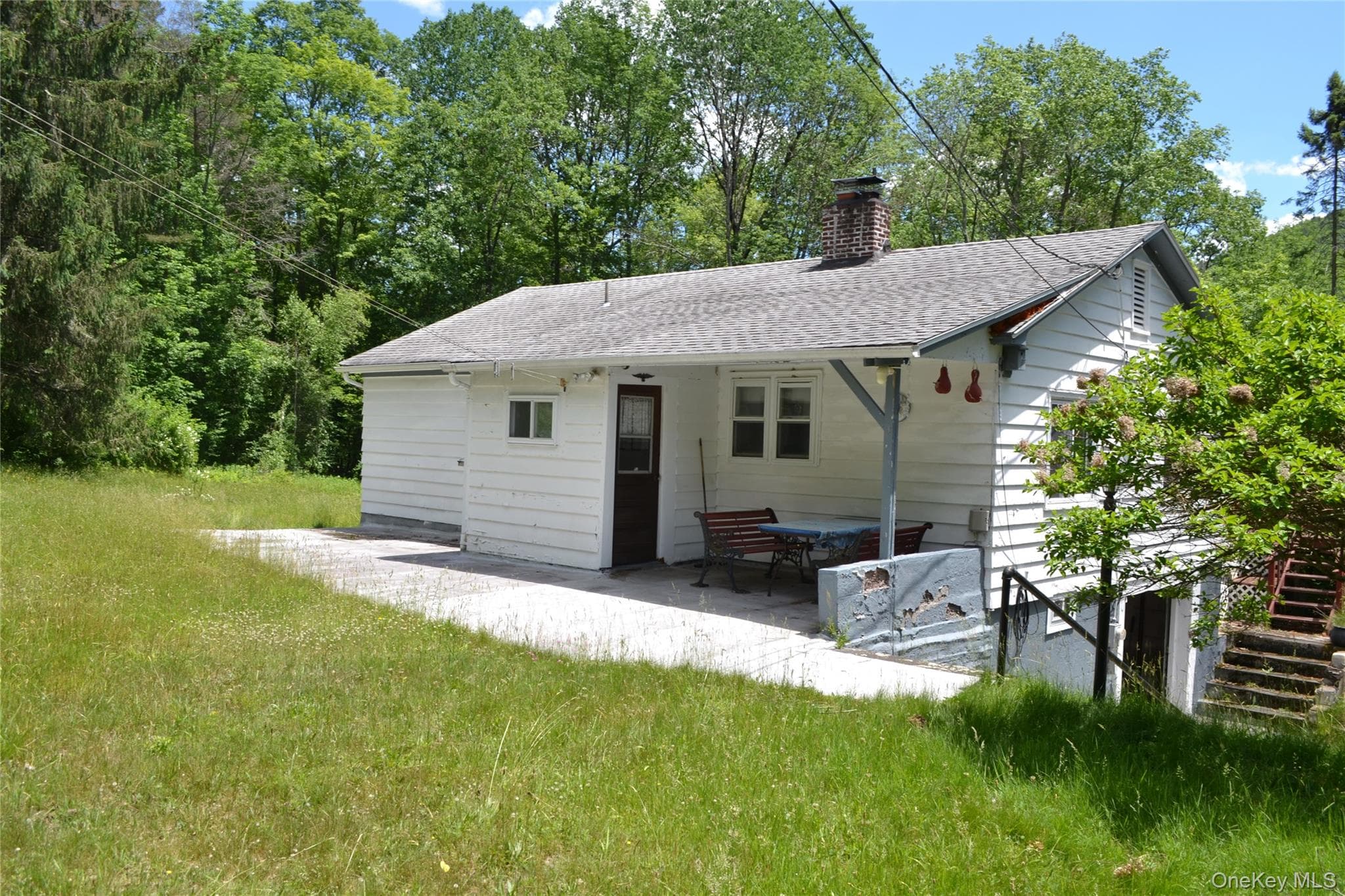 549 Gavette Road thumbnail 4