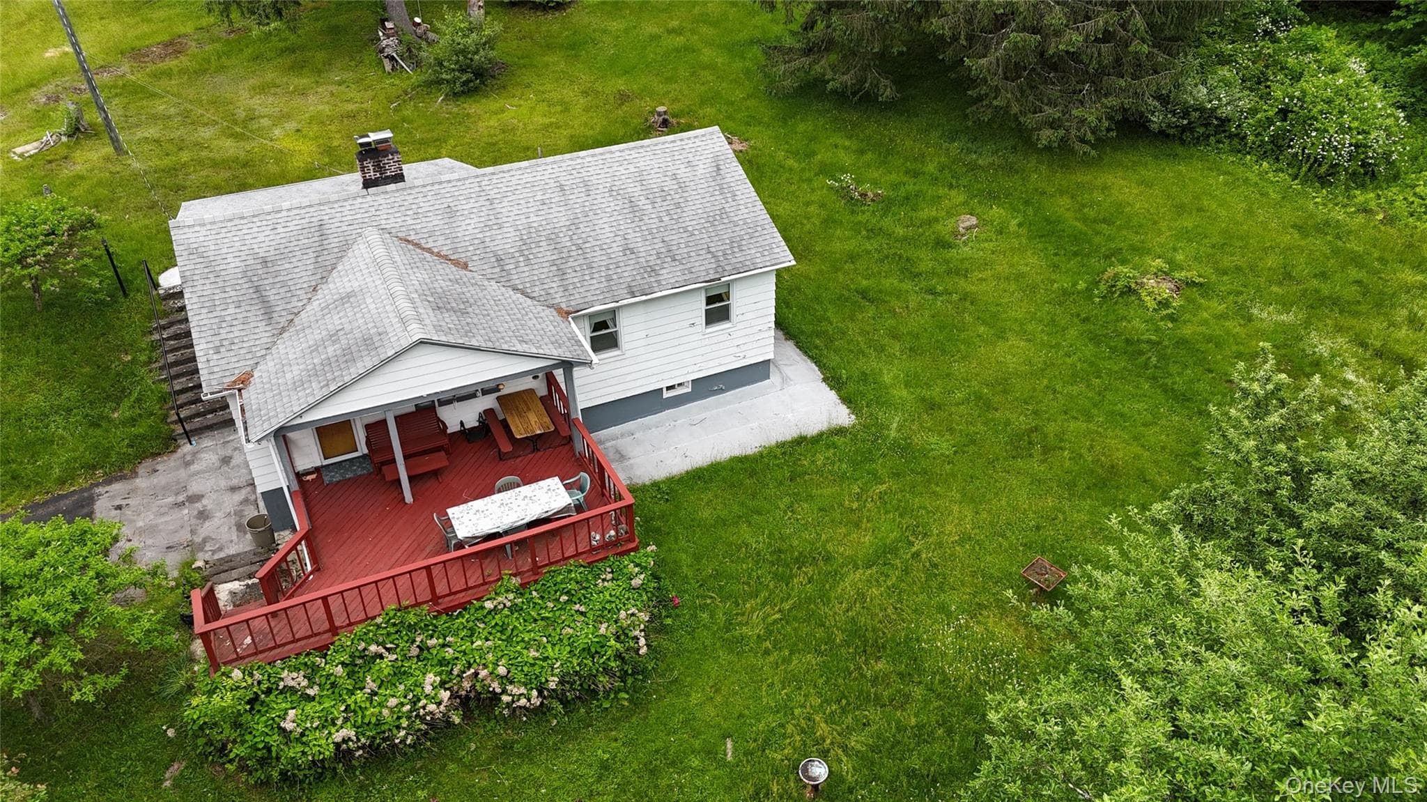549 Gavette Road thumbnail 3