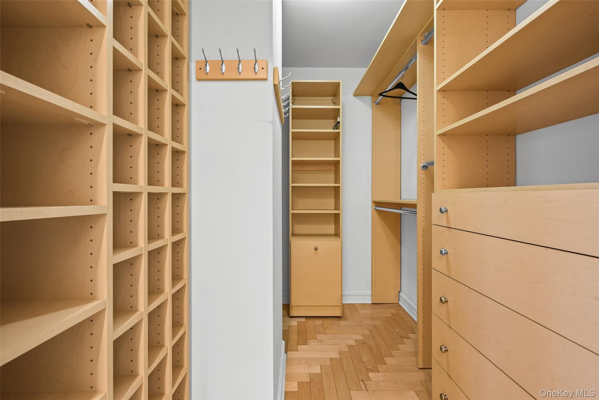 220 Riverside Boulevard Unit: 19L thumbnail 22