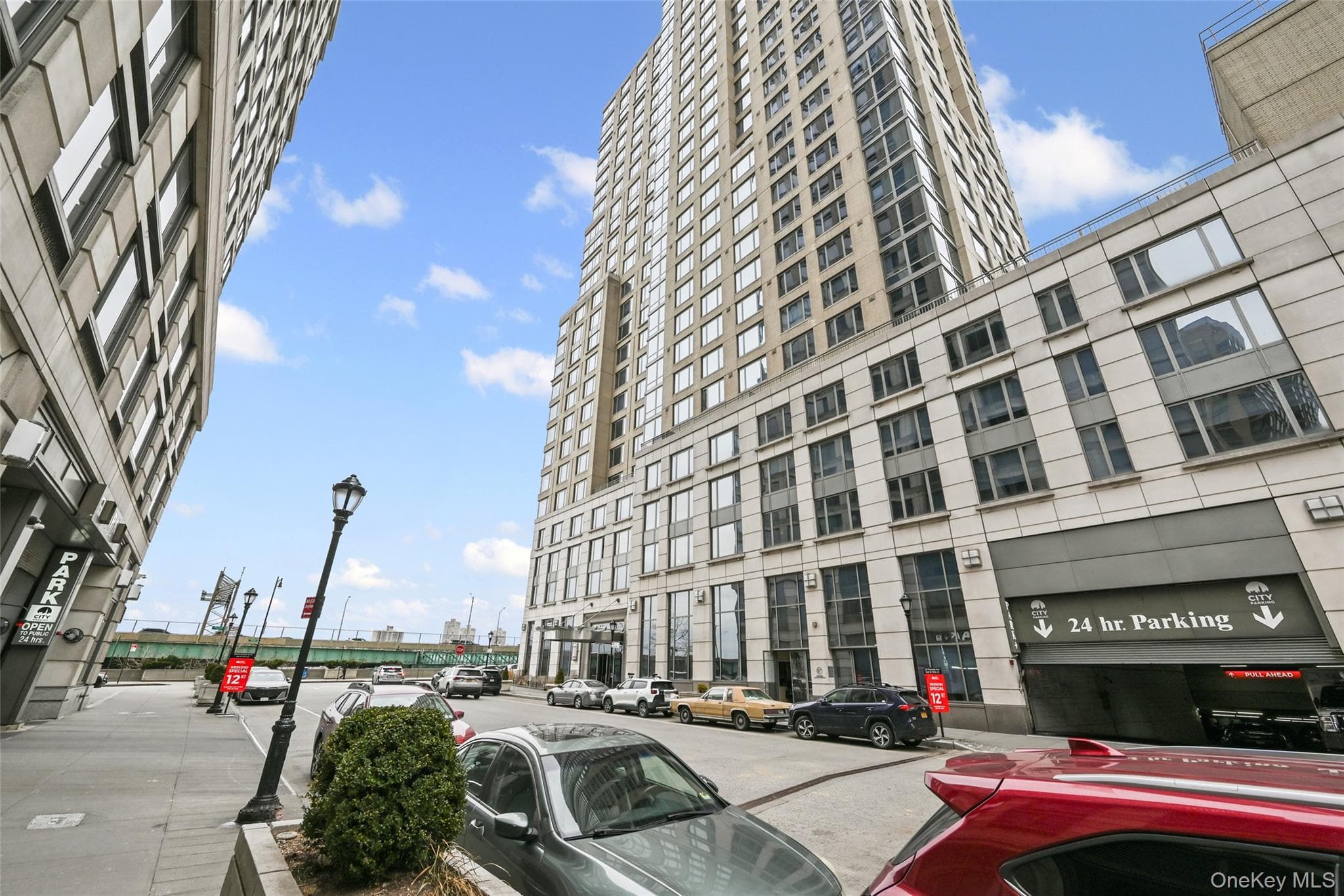 220 Riverside Boulevard Unit: 19L thumbnail 29