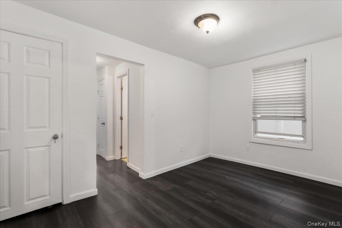 64 Stewart Avenue thumbnail 12