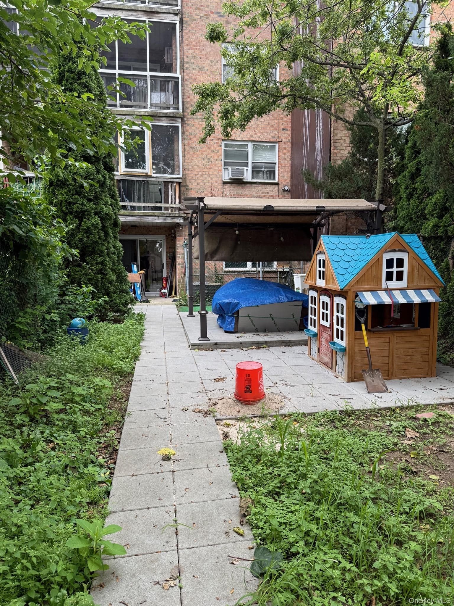 119-49 6th Avenue thumbnail 3