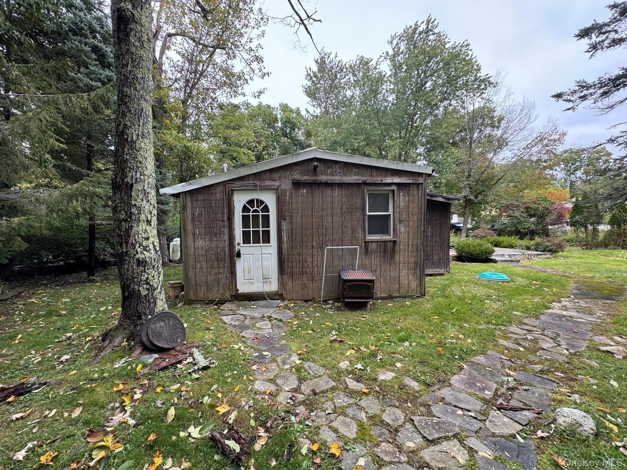 59 Laurel Trail thumbnail 5