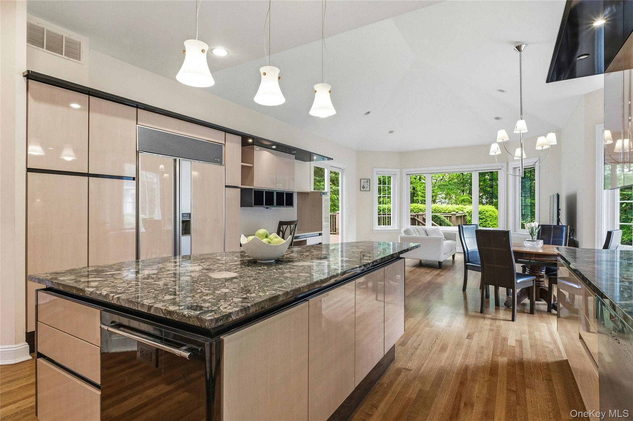 41 Evergreen Circle thumbnail 16