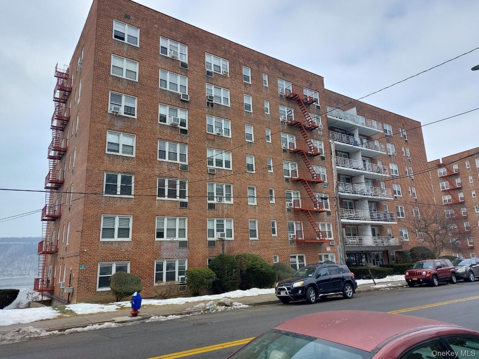 679 Warburton Avenue Unit: 1L, Yonkers