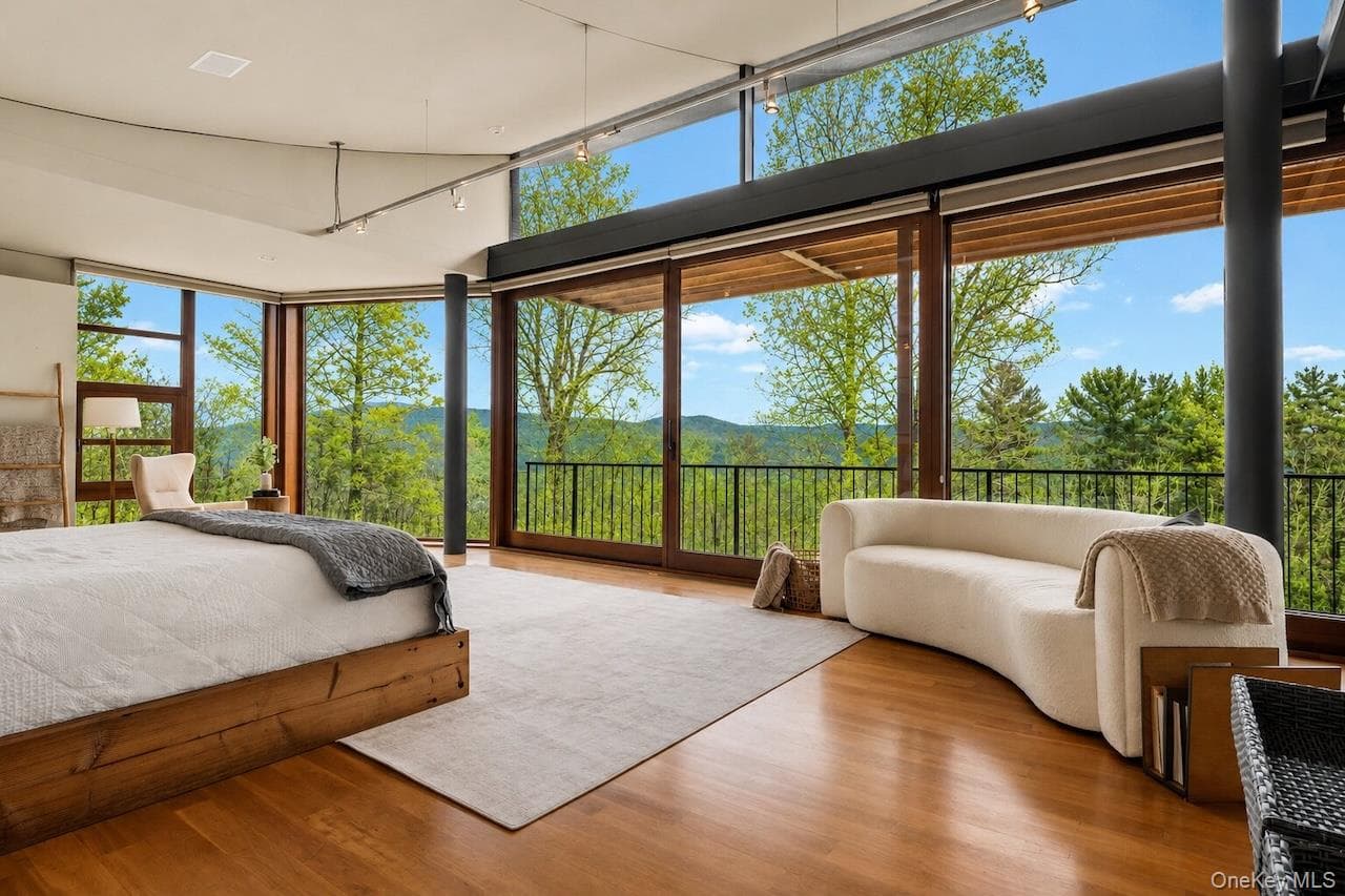 250 Long Pond Road thumbnail 12