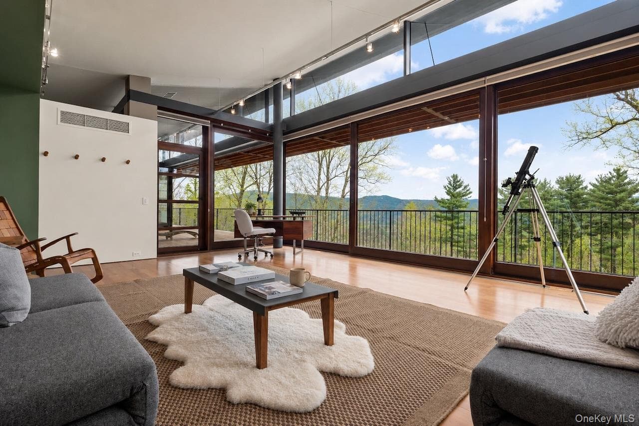 250 Long Pond Road thumbnail 16