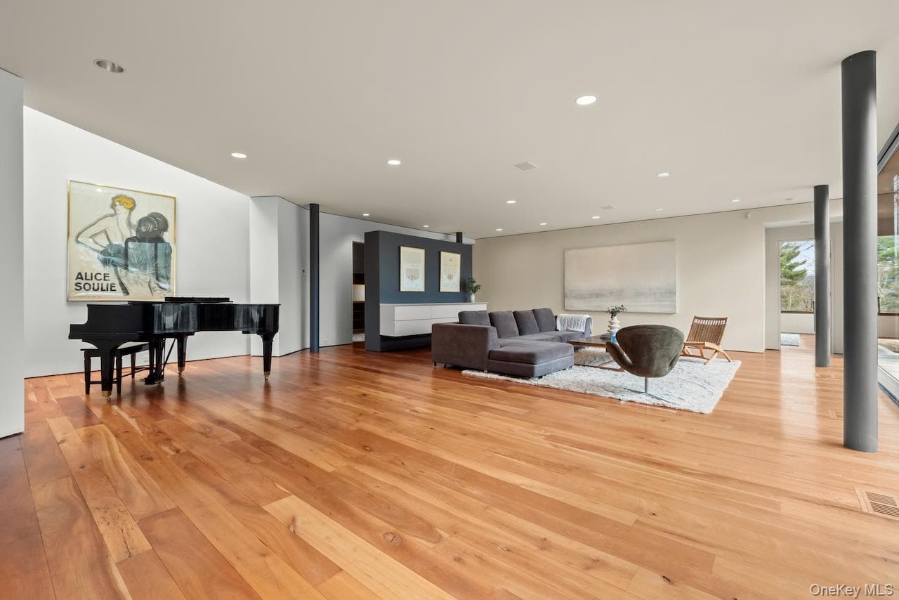 250 Long Pond Road thumbnail 19