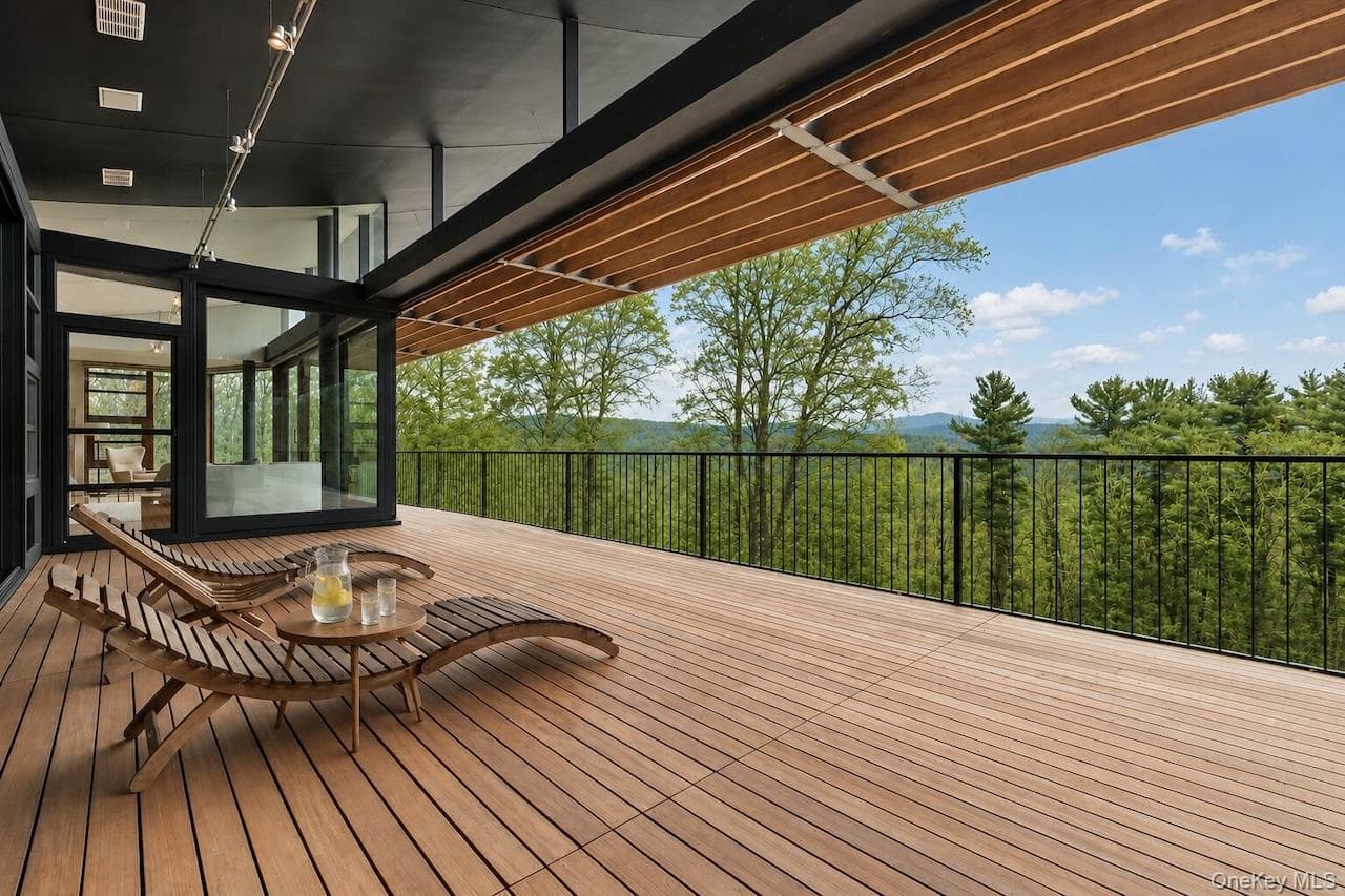 250 Long Pond Road thumbnail 13