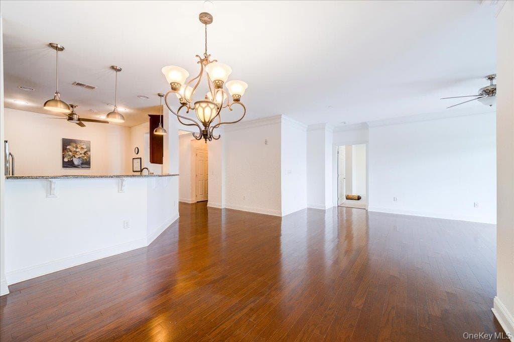 732 Regency Drive thumbnail 11