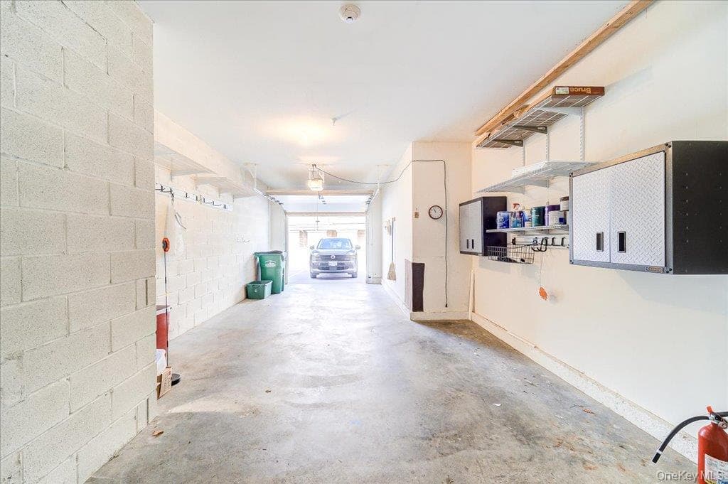 732 Regency Drive thumbnail 33