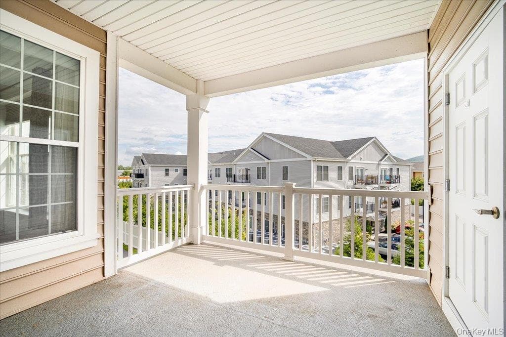732 Regency Drive thumbnail 36
