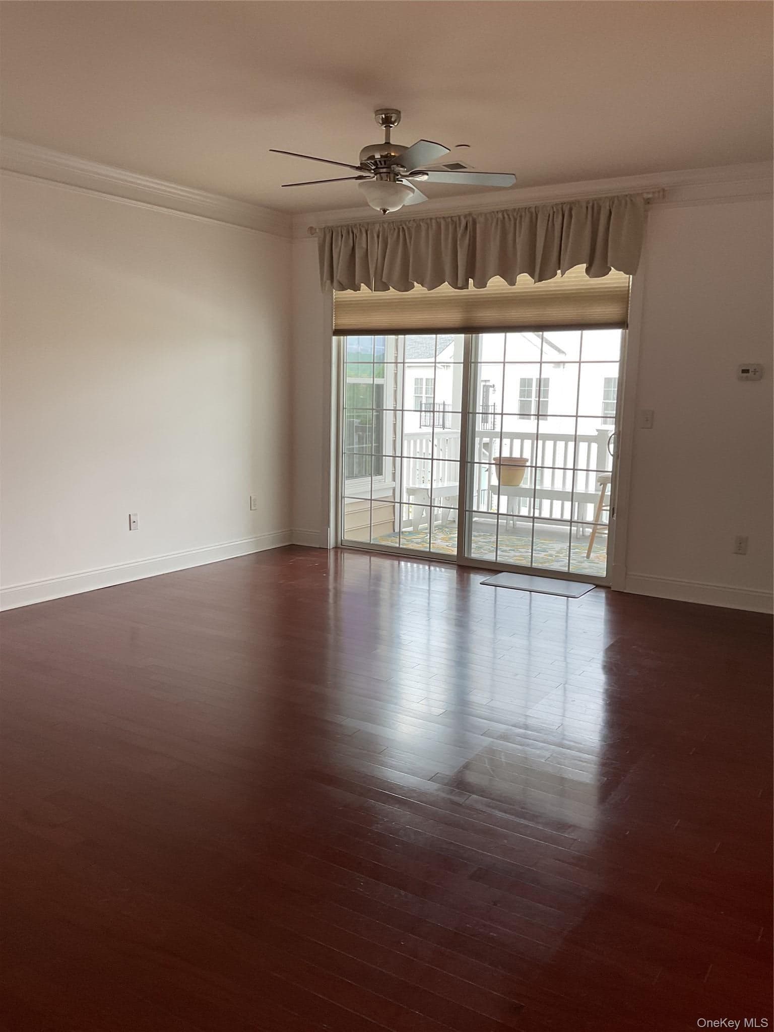732 Regency Drive thumbnail 4