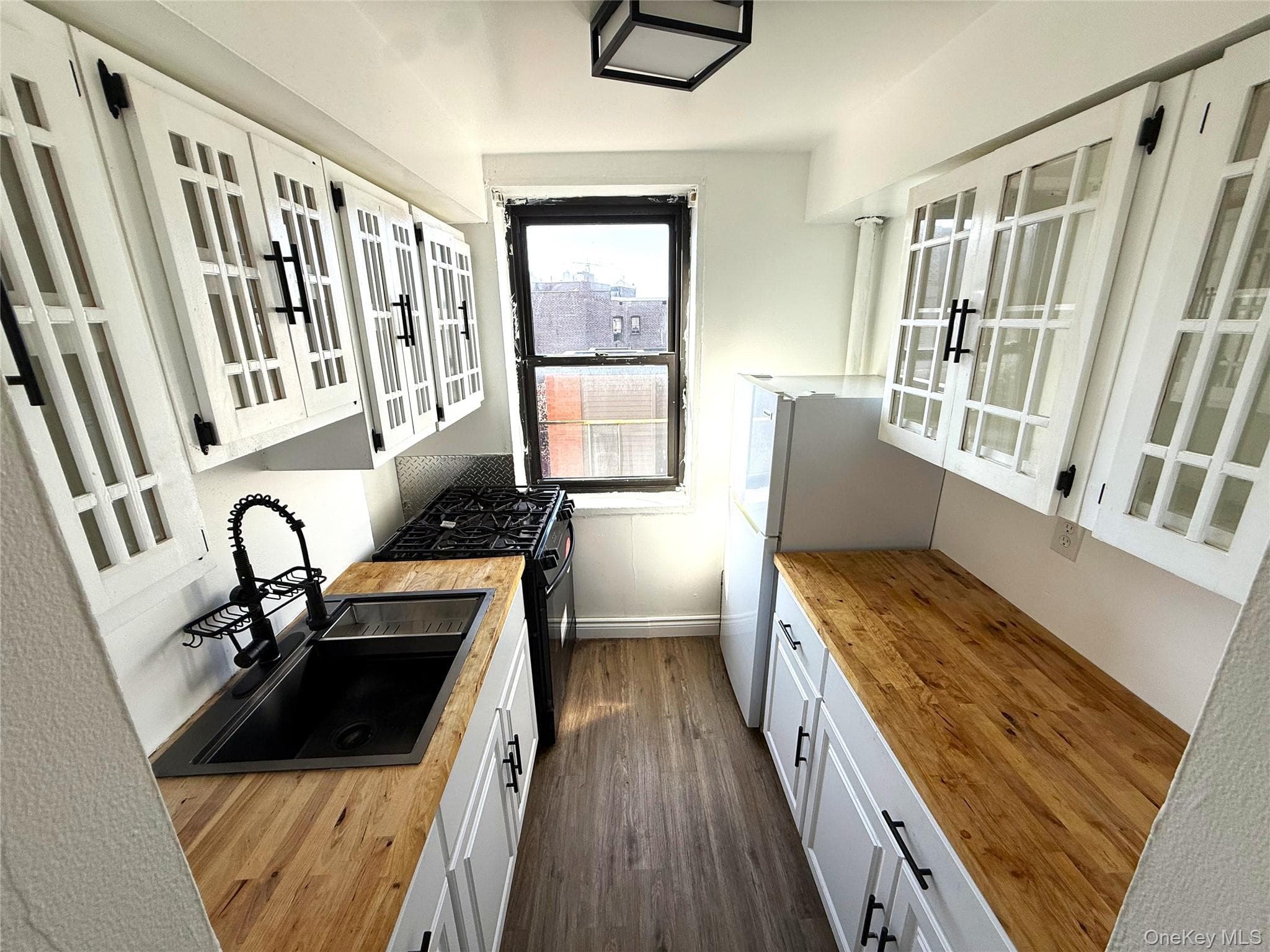 143 Bruce Avenue Unit: 3G thumbnail 2