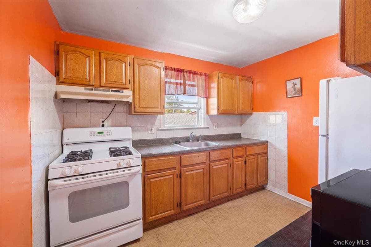 145-67 224th Street thumbnail 16
