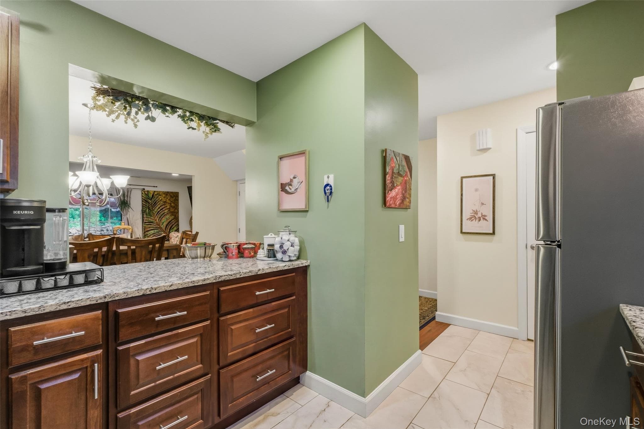 5304 Applewood Circle thumbnail 6