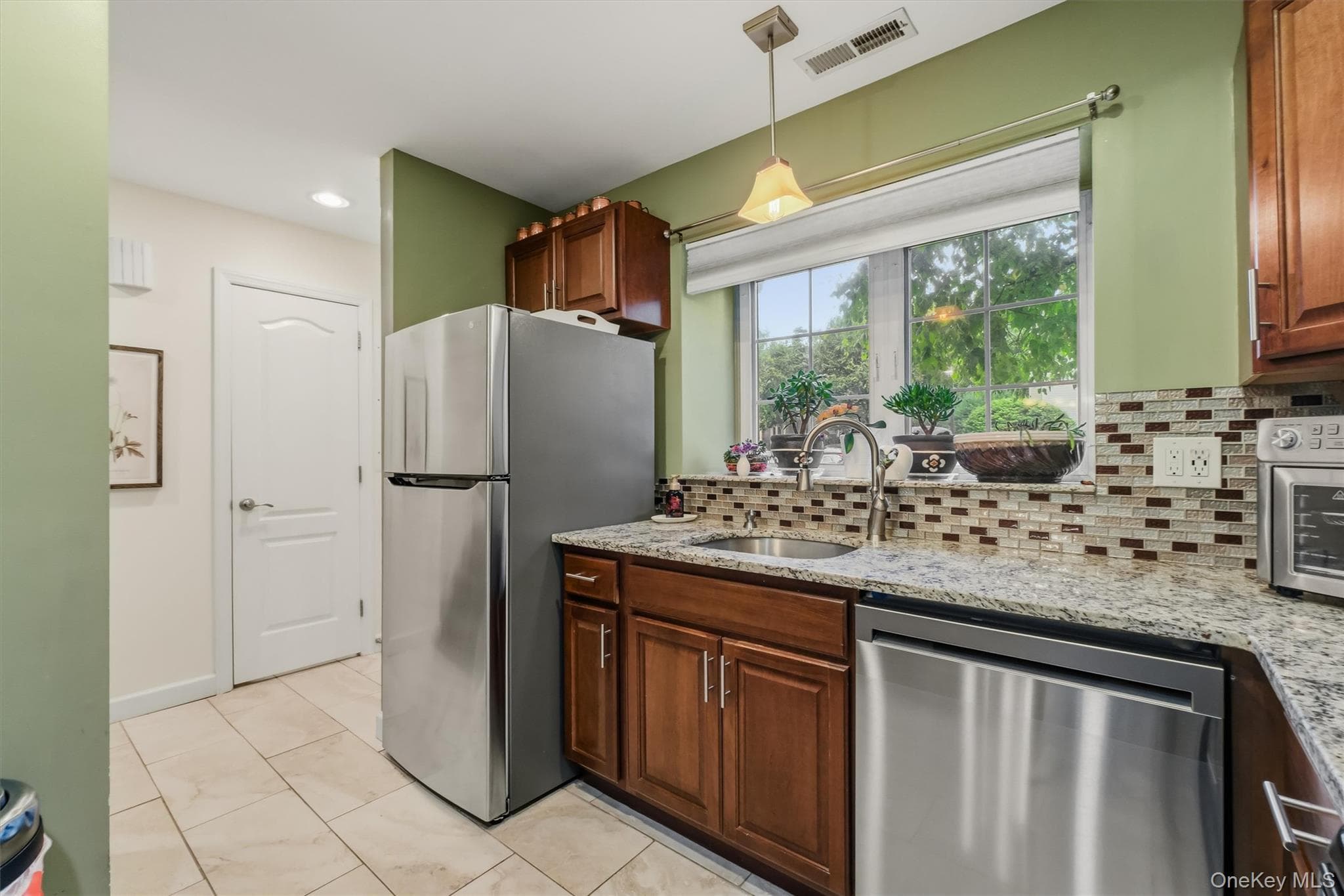 5304 Applewood Circle thumbnail 5