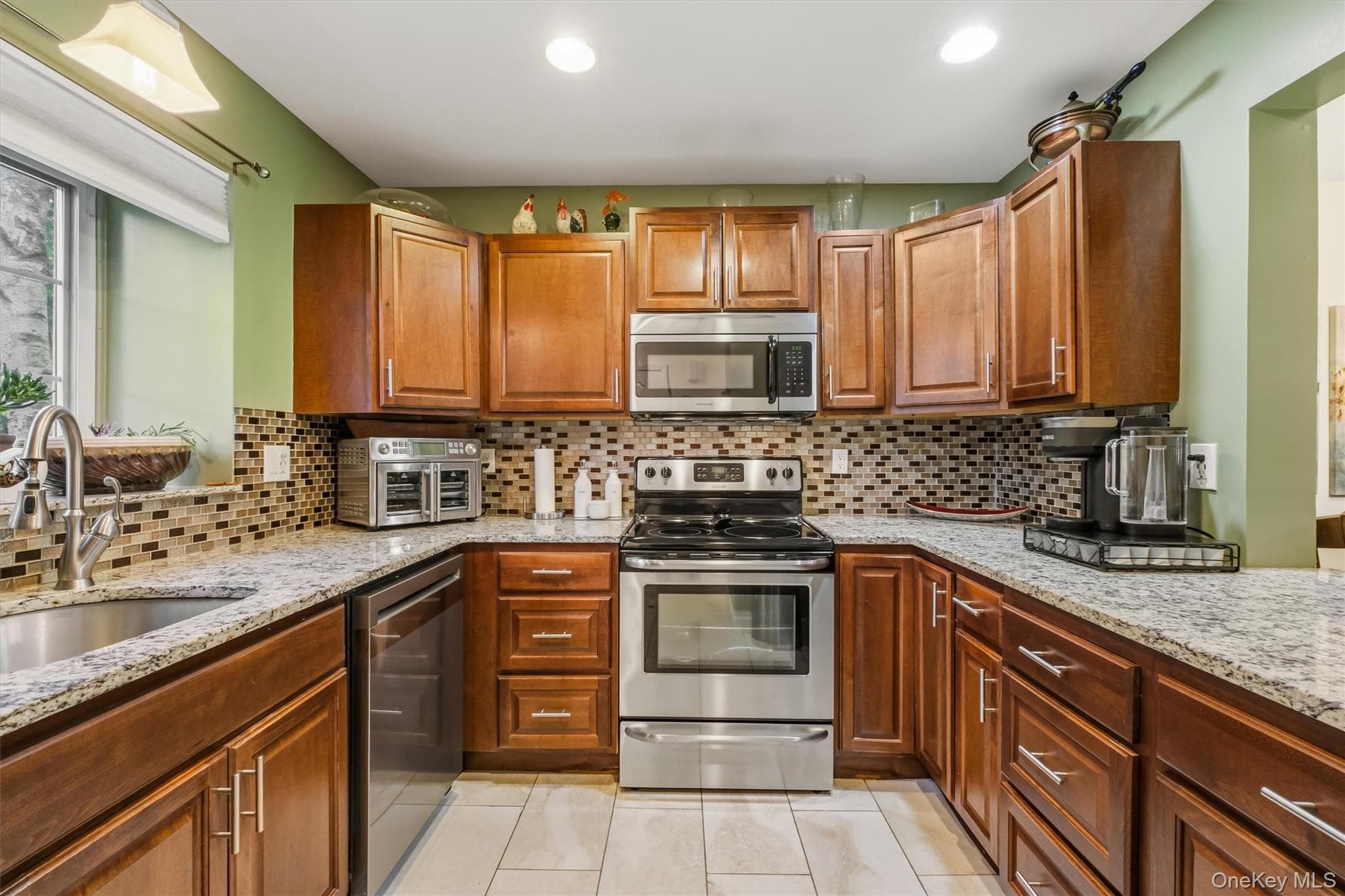 5304 Applewood Circle thumbnail 4