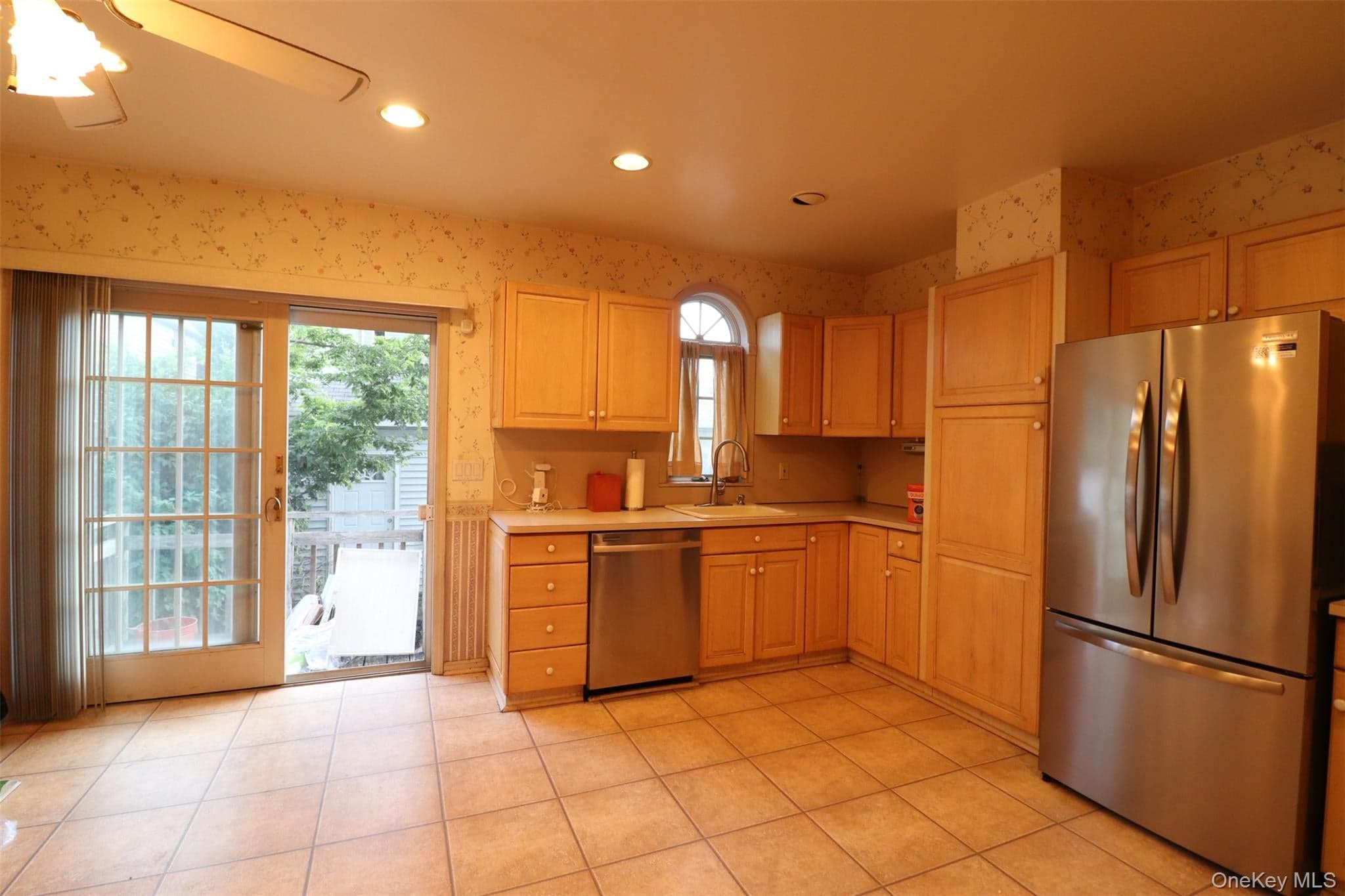 3232 Country Club Road thumbnail 8