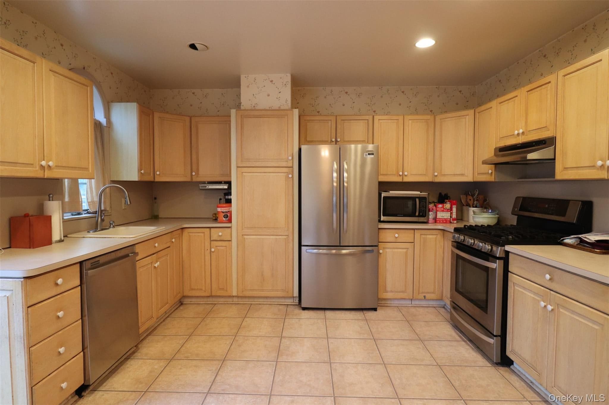 3232 Country Club Road thumbnail 7