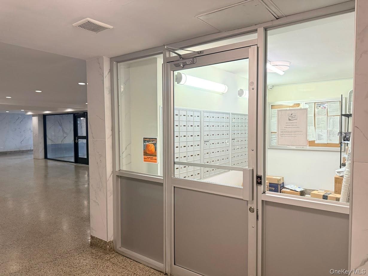 60-11 Broadway Unit: 5E thumbnail 12
