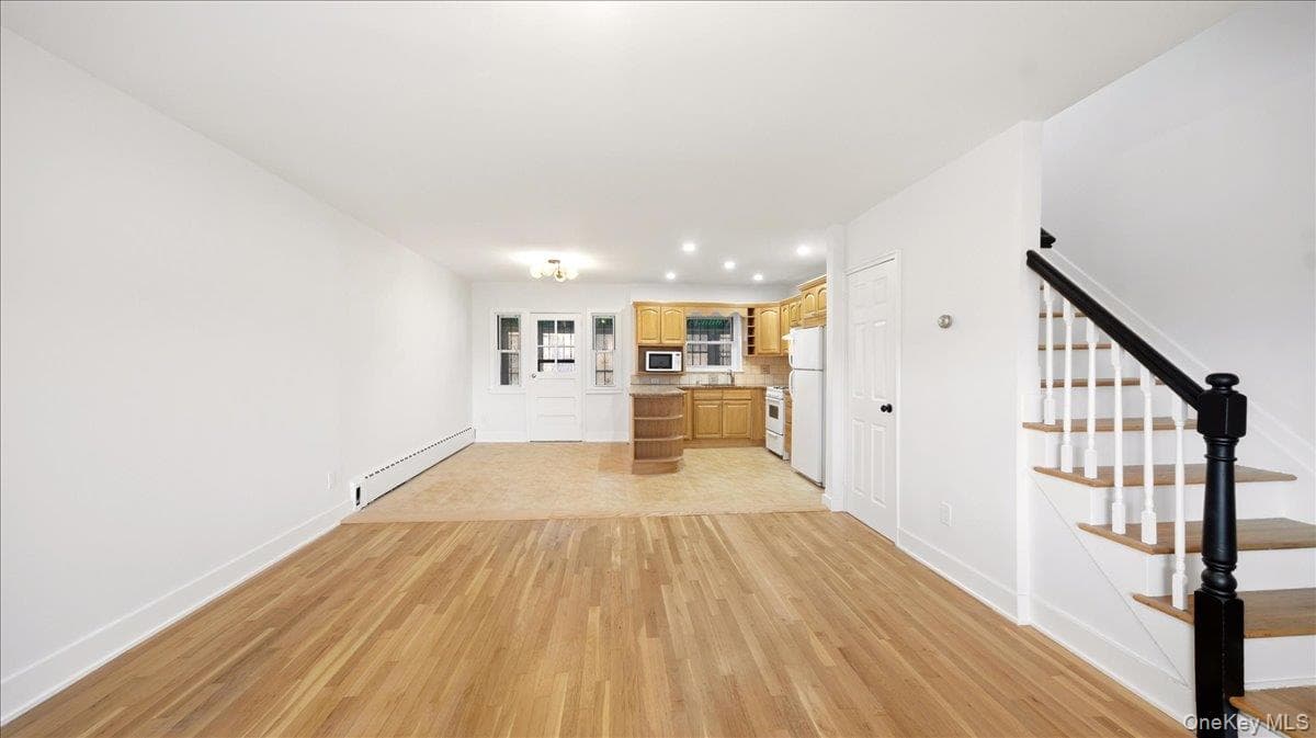 3337 Gunther Avenue thumbnail 2