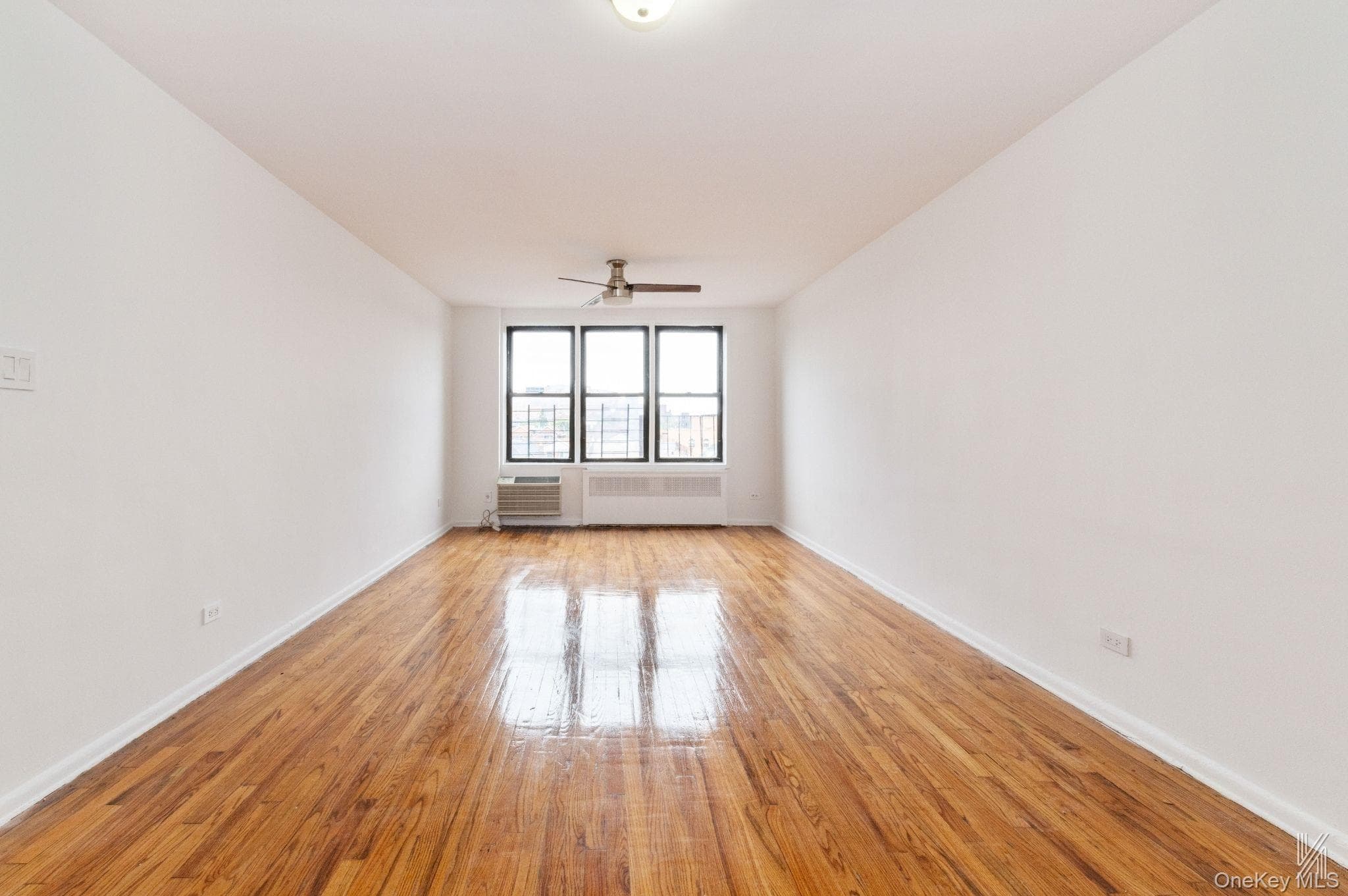 41-42 73rd Street Unit: 5B thumbnail 5