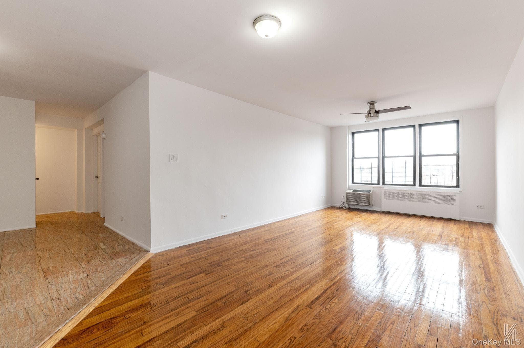 41-42 73rd Street Unit: 5B thumbnail 3