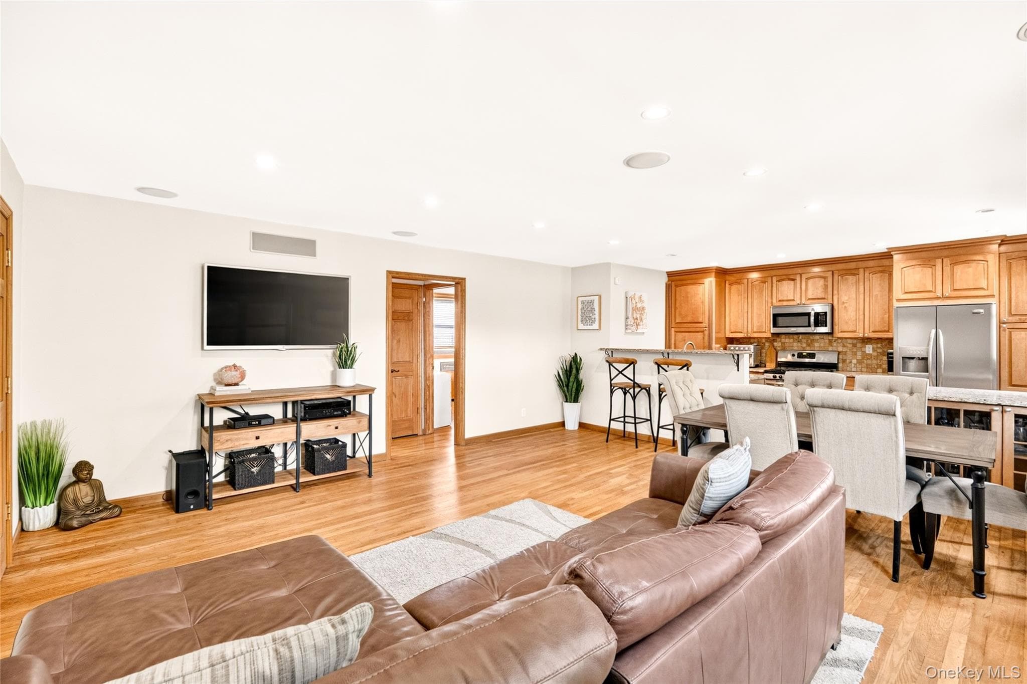 19950 21st Avenue Unit: 1158 thumbnail 6