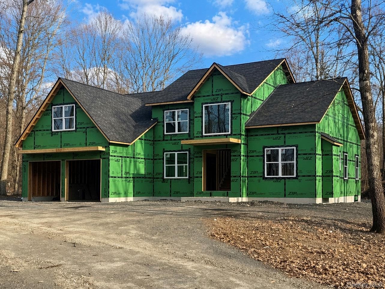 43 Maple Hill Drive thumbnail 2