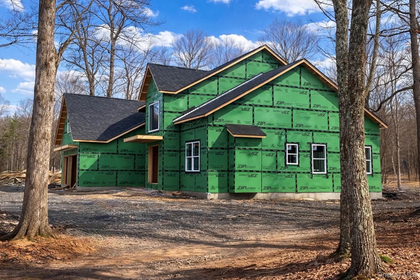 43 Maple Hill Drive thumbnail 3