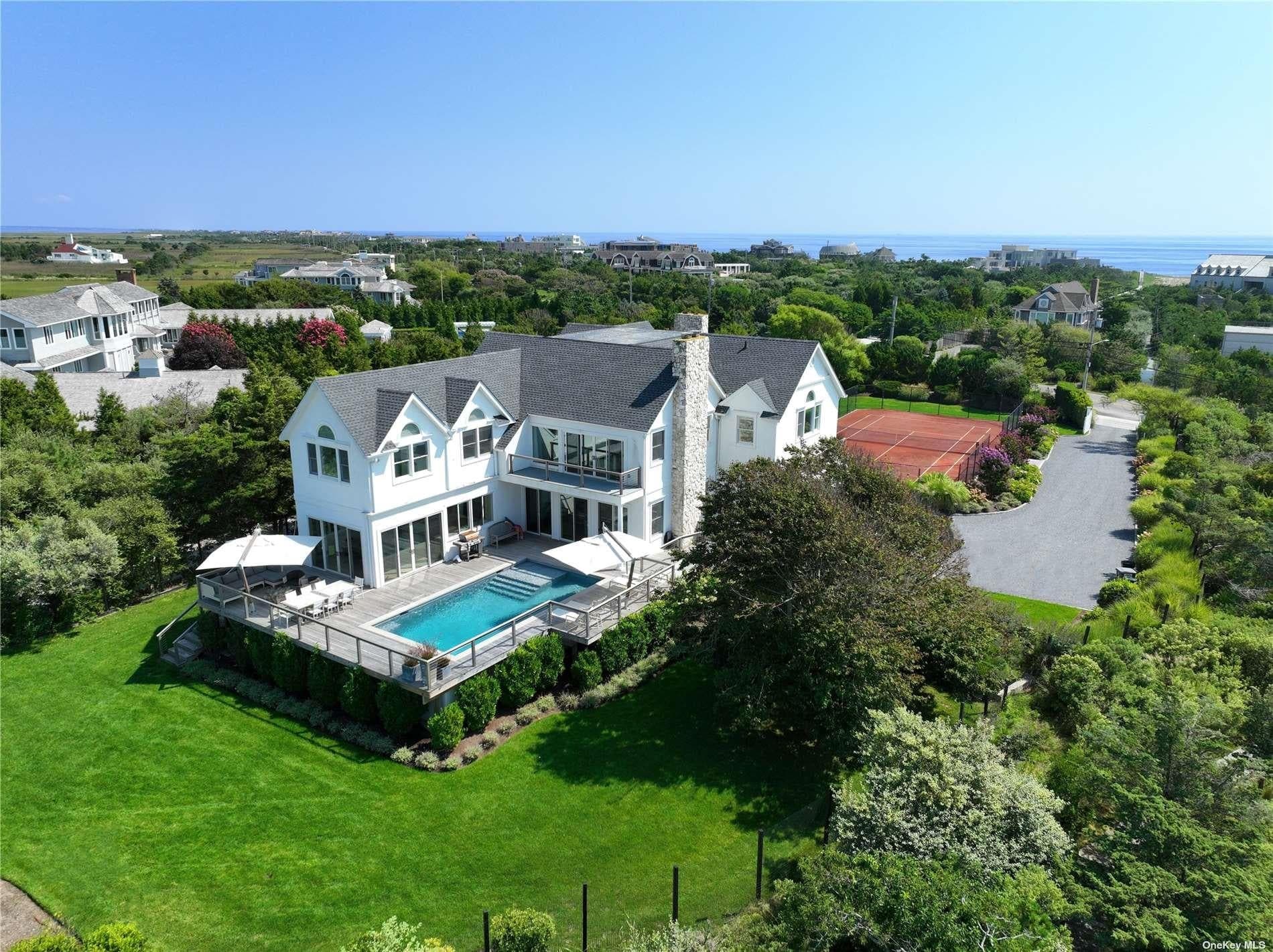 157 Dune Road thumbnail 9