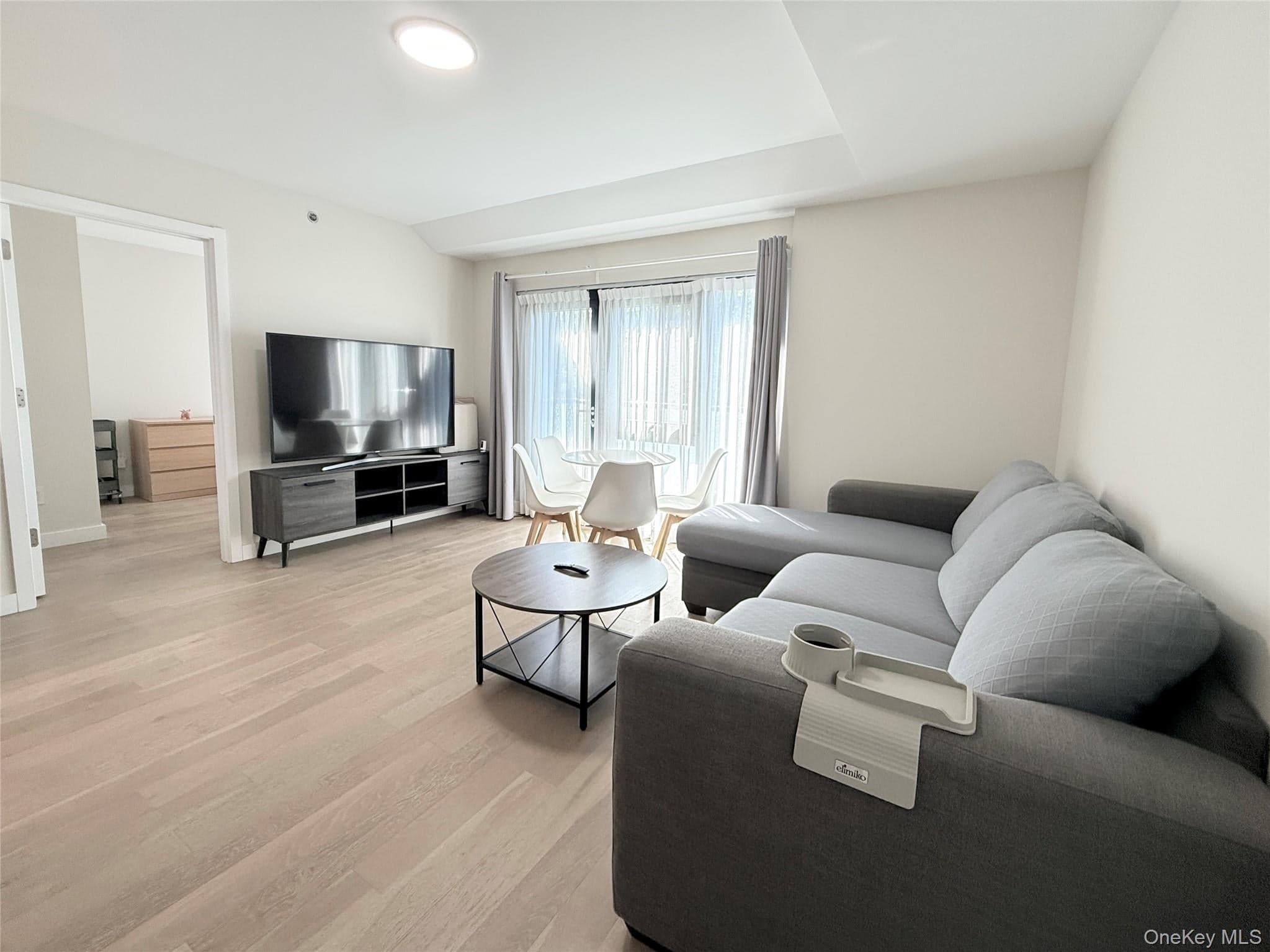 15353 77th Avenue Unit: 3C thumbnail 7