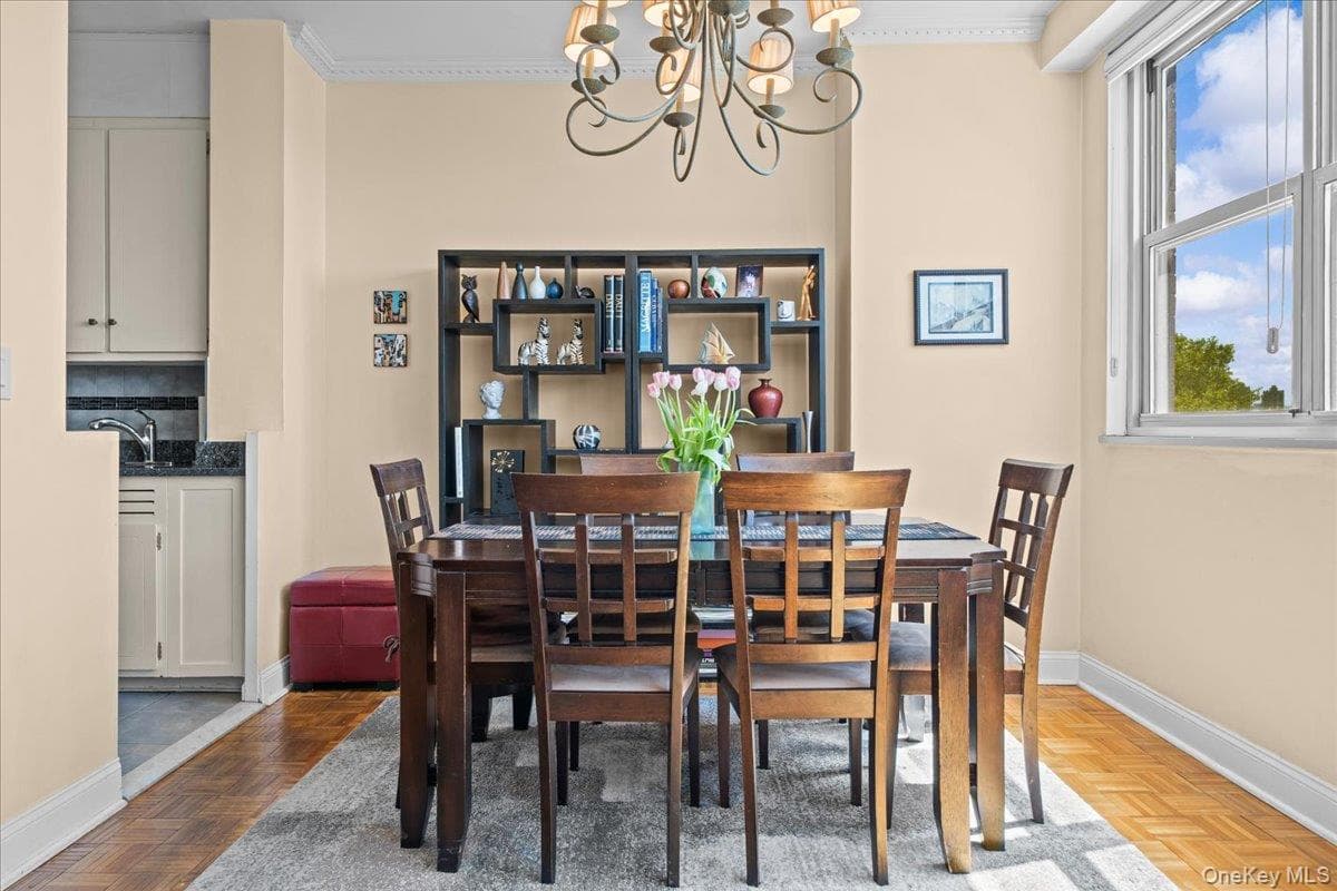 555 Kappock Street Unit: 2T thumbnail 4