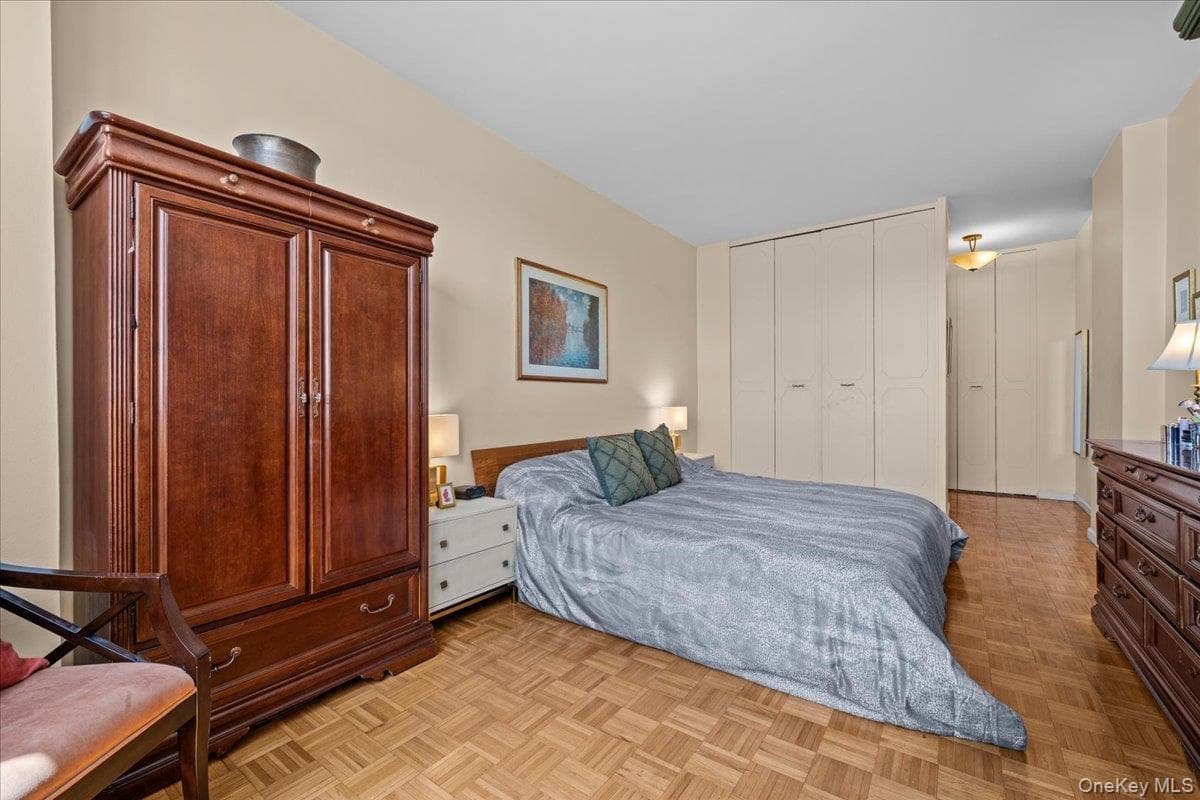 555 Kappock Street Unit: 2T thumbnail 10