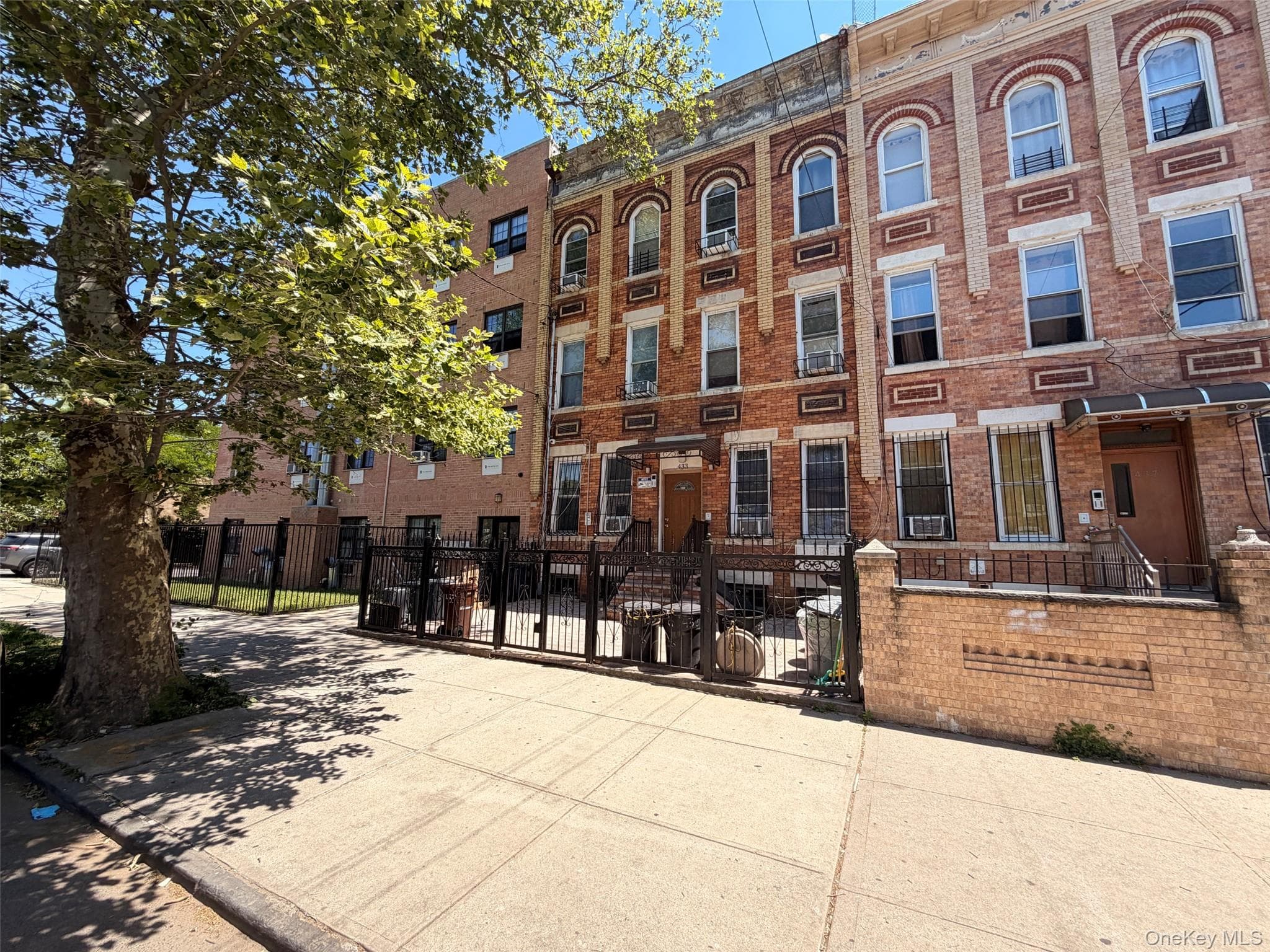 433 Wyona Street, Brooklyn
