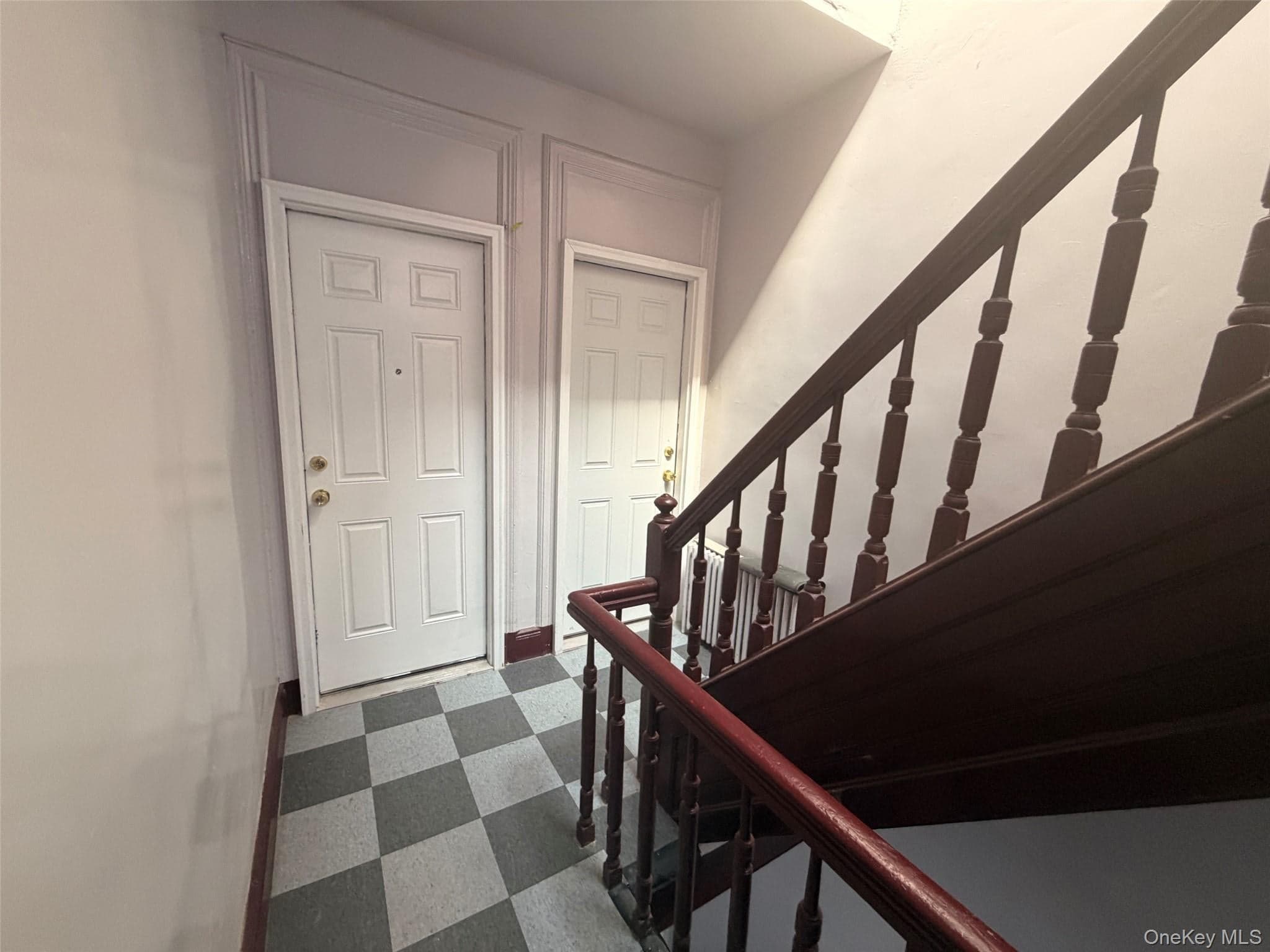 433 Wyona Street thumbnail 7