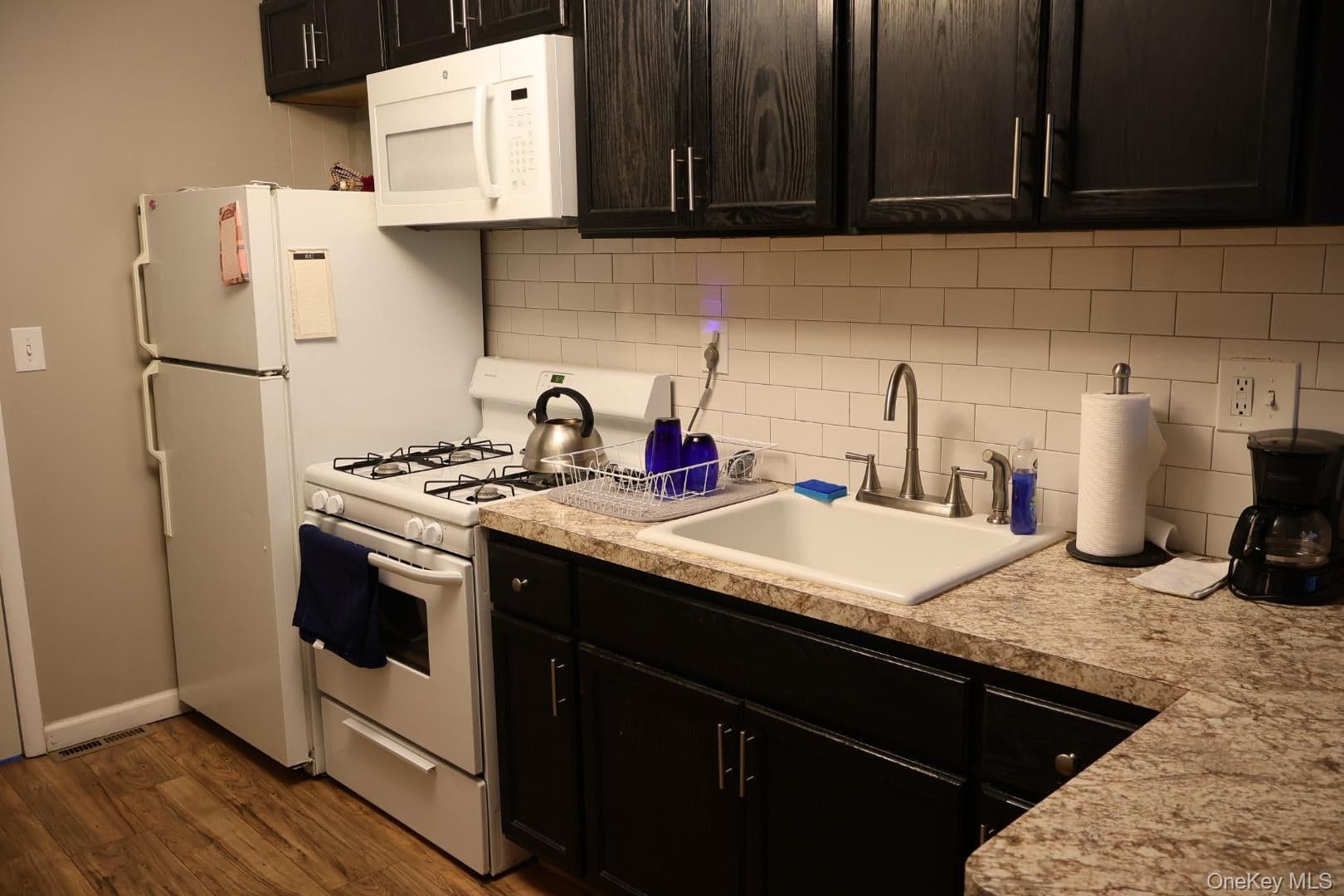 95 Albany Street thumbnail 15