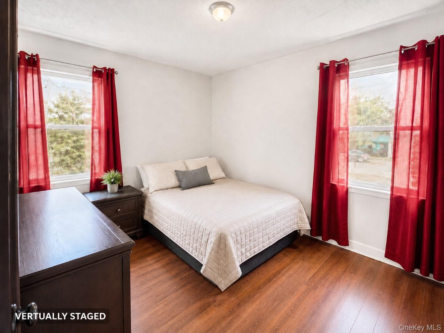 10713 Sutter Avenue thumbnail 15