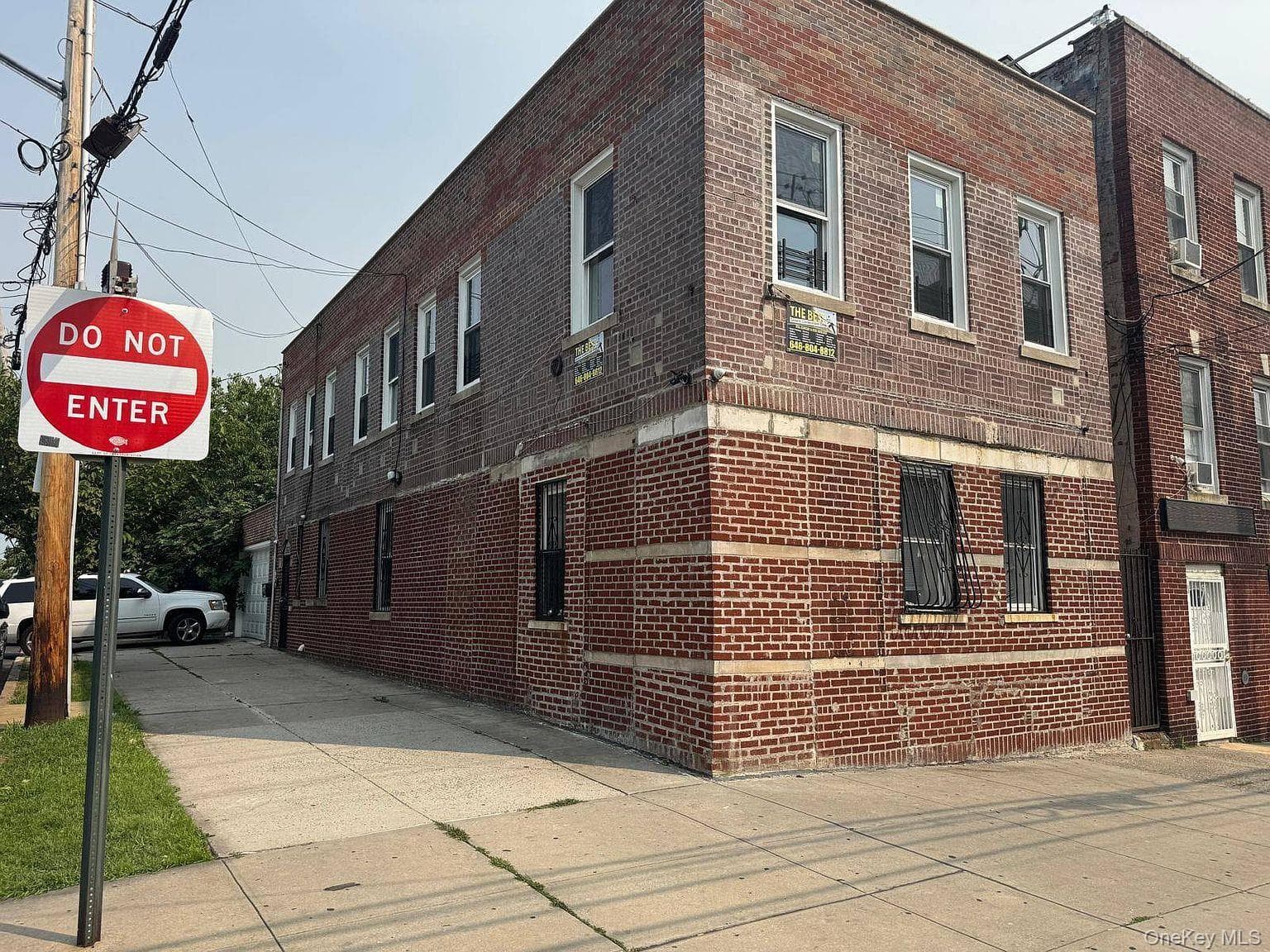 3628 Bronxwood Avenue thumbnail 2